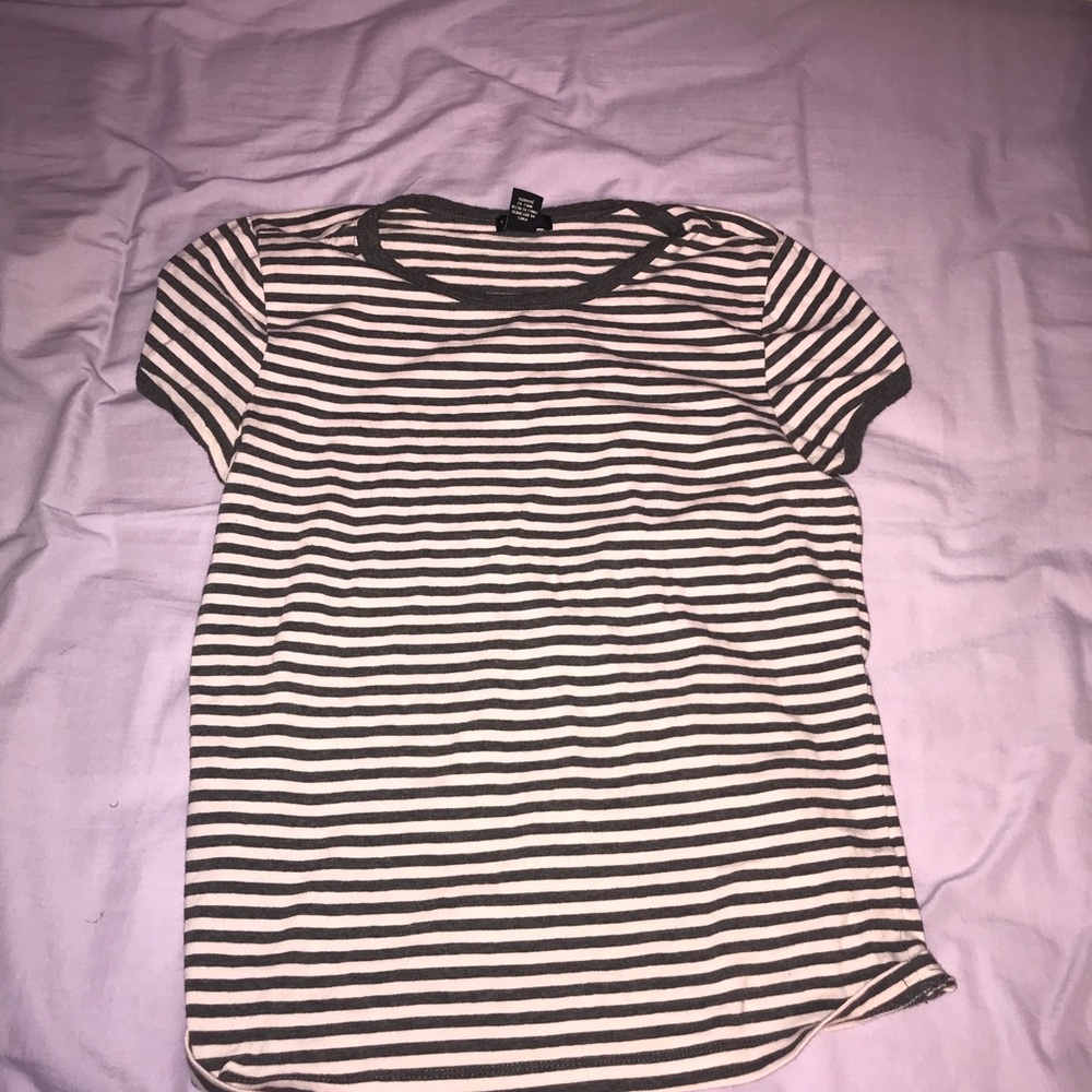 Shirt - Picture 2 of 3
